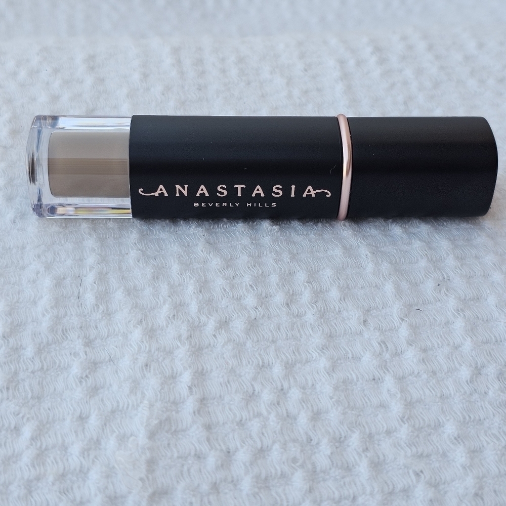 Anastasia Beverly Hills Volumizing Tinted Brow Gel shade blonde